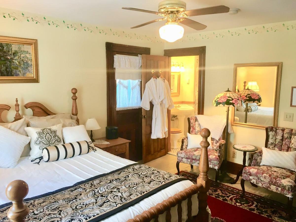 Trimmer House Bed And Breakfast Penn Yan Bagian luar foto